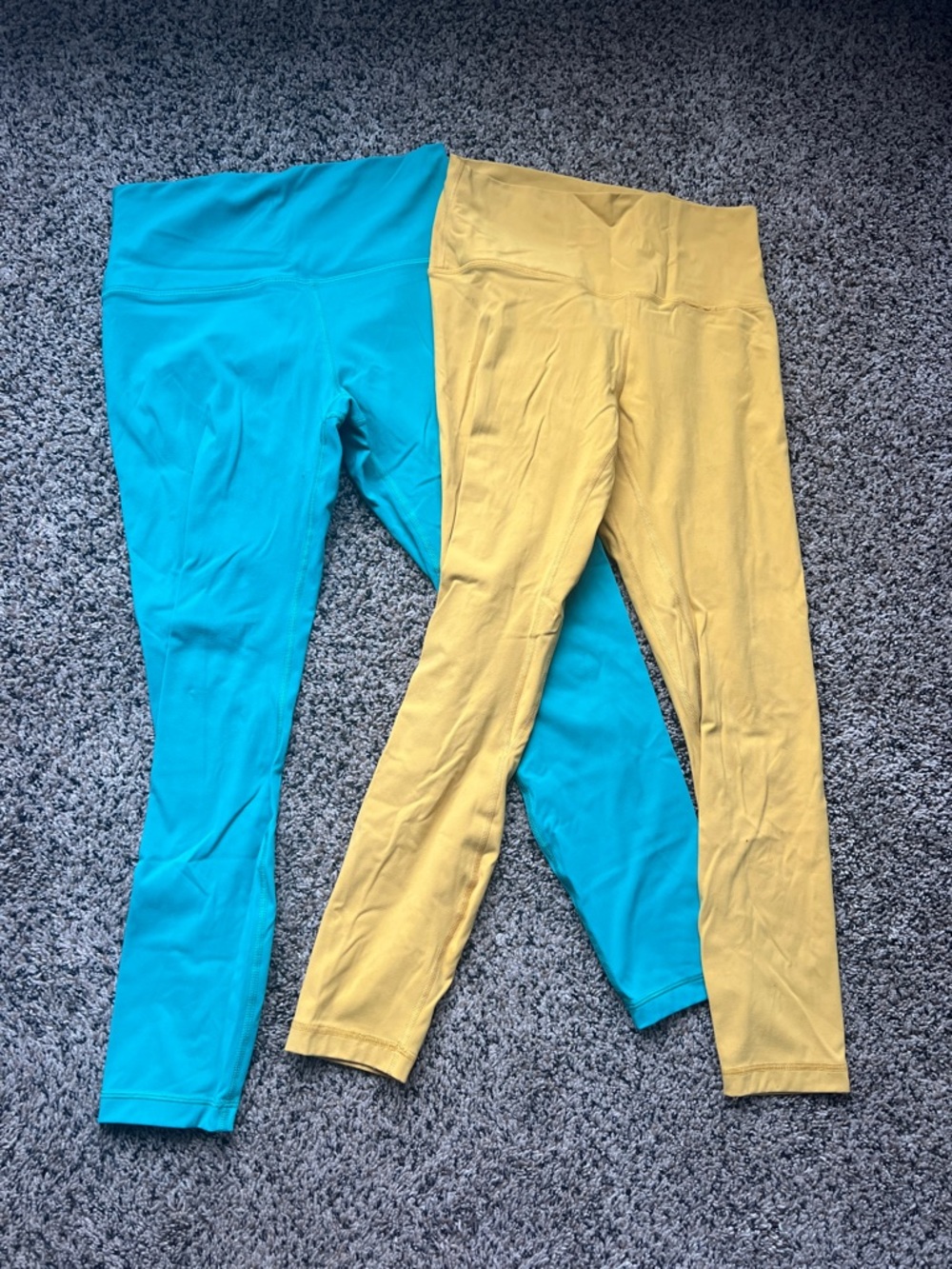 High-Waist Green and Mustard Leggings - Versatile Everyday Stretch